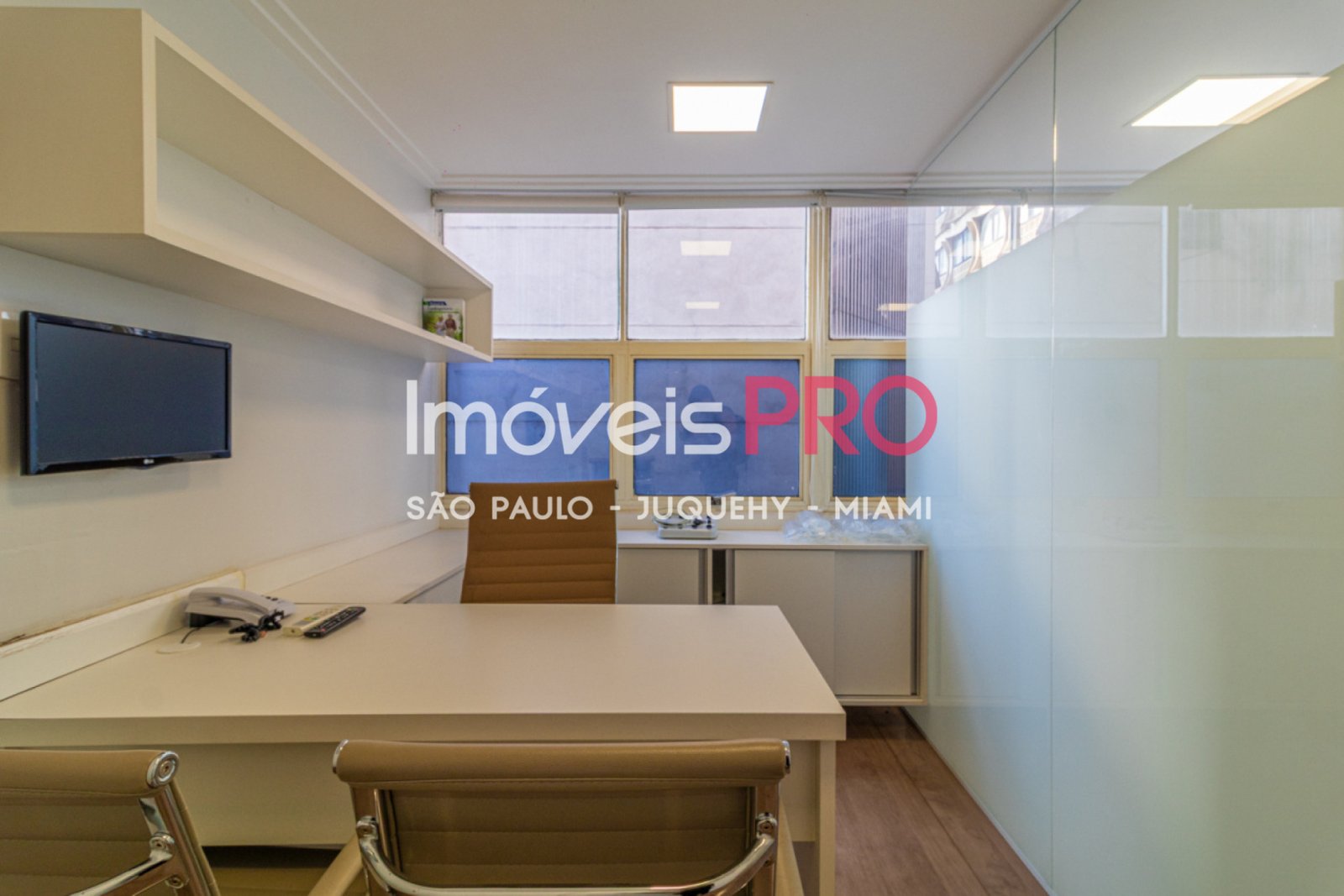 Foto :: IP38359