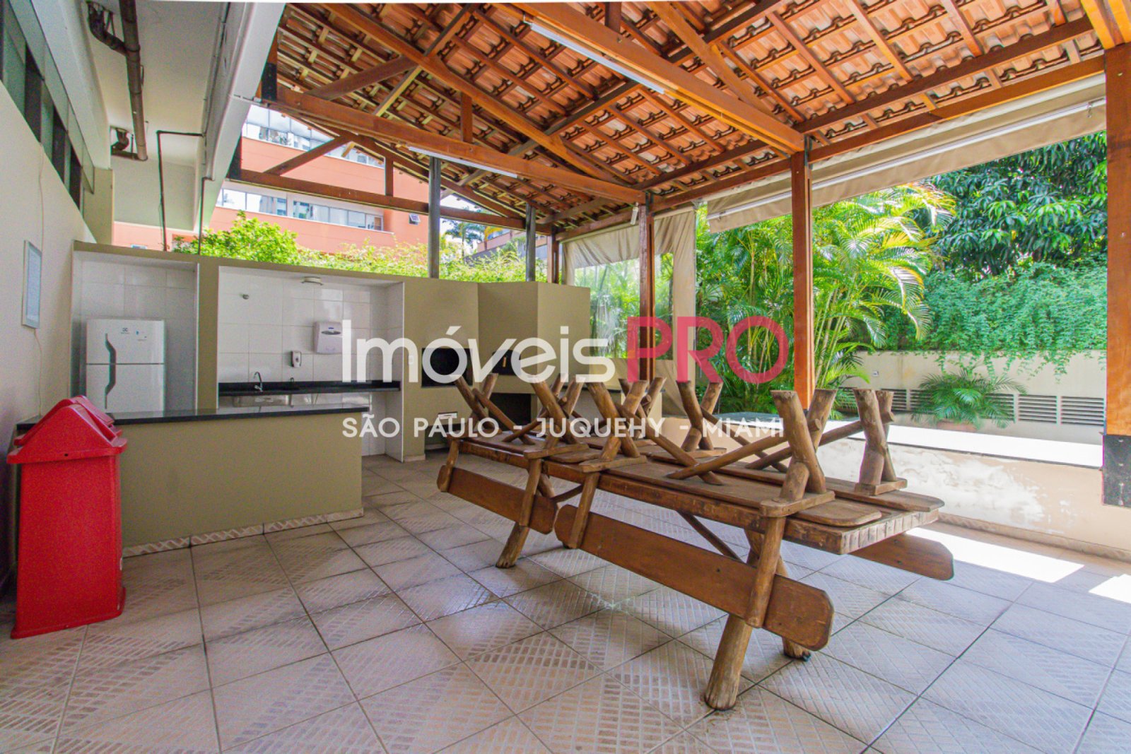 Foto :: https://assets.imoveispro.com.br/thumb/IP38375/apartamento-venda-moema-passaros_IP38375_11_1920x1080.jpg?