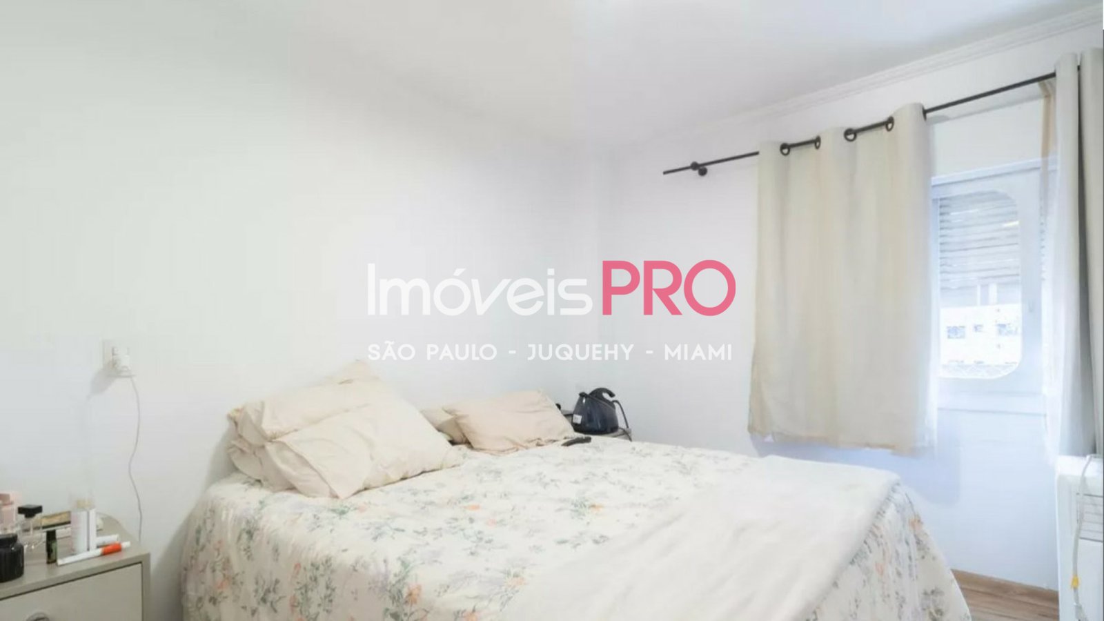 Foto :: IP38376