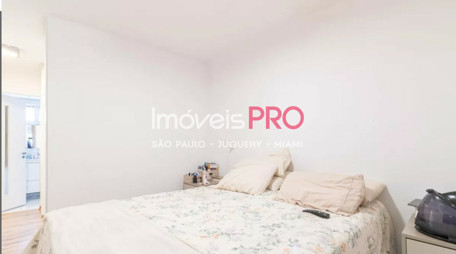 Foto :: IP38376