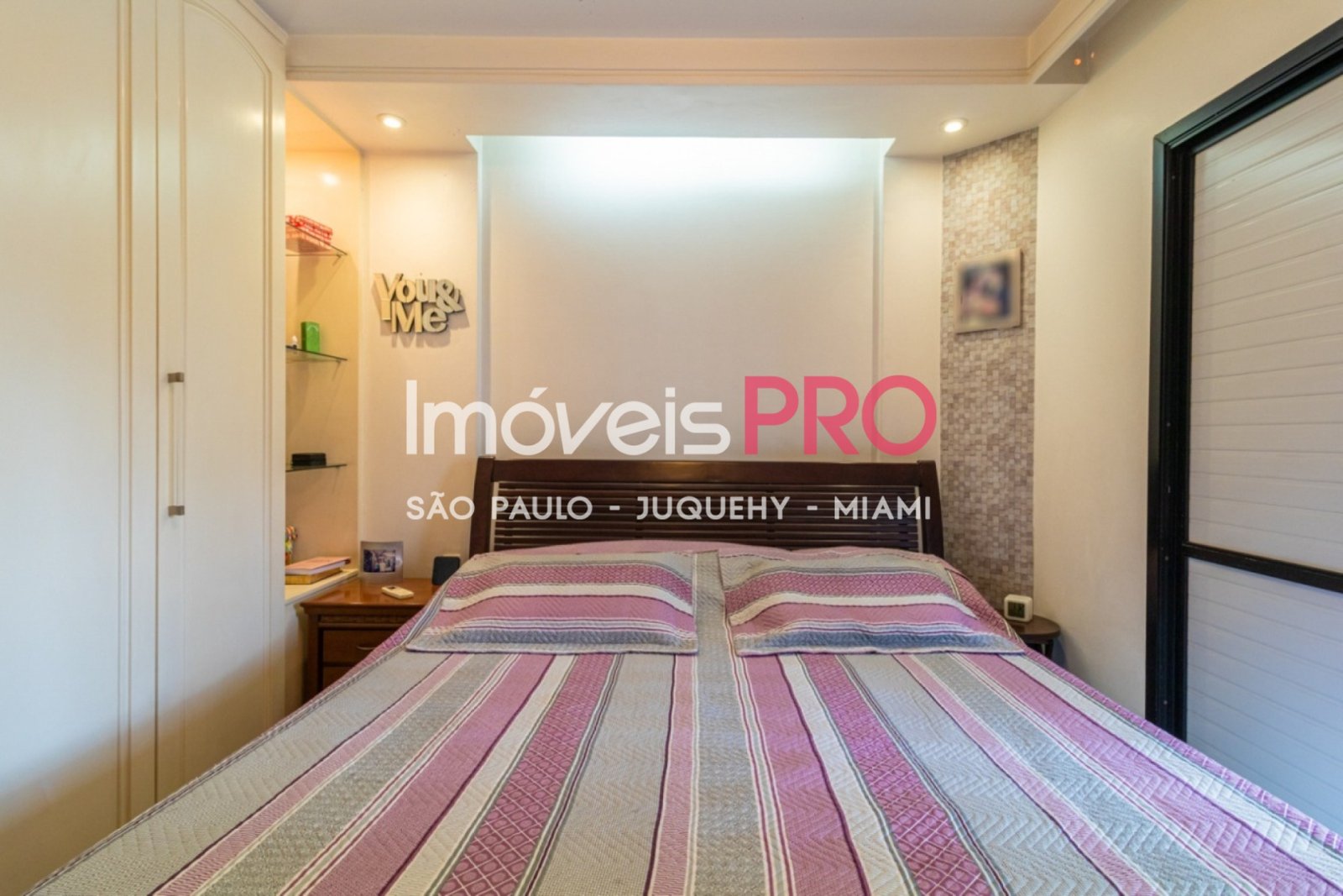 Foto :: IP38379