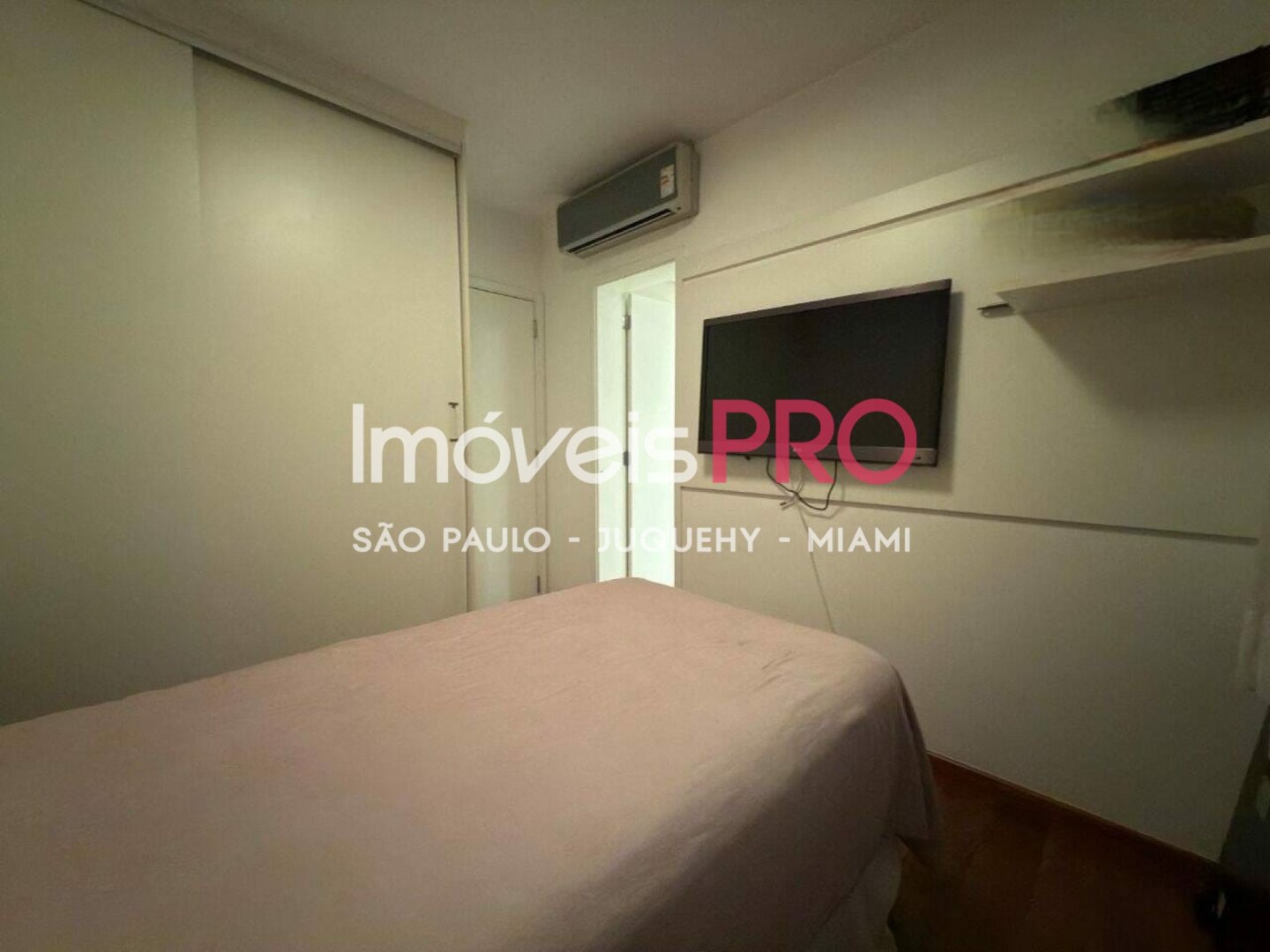 Foto :: https://assets.imoveispro.com.br/thumb/IP38382/apartamento-venda-campo-belo_IP38382_17_1920x1080.jpg?