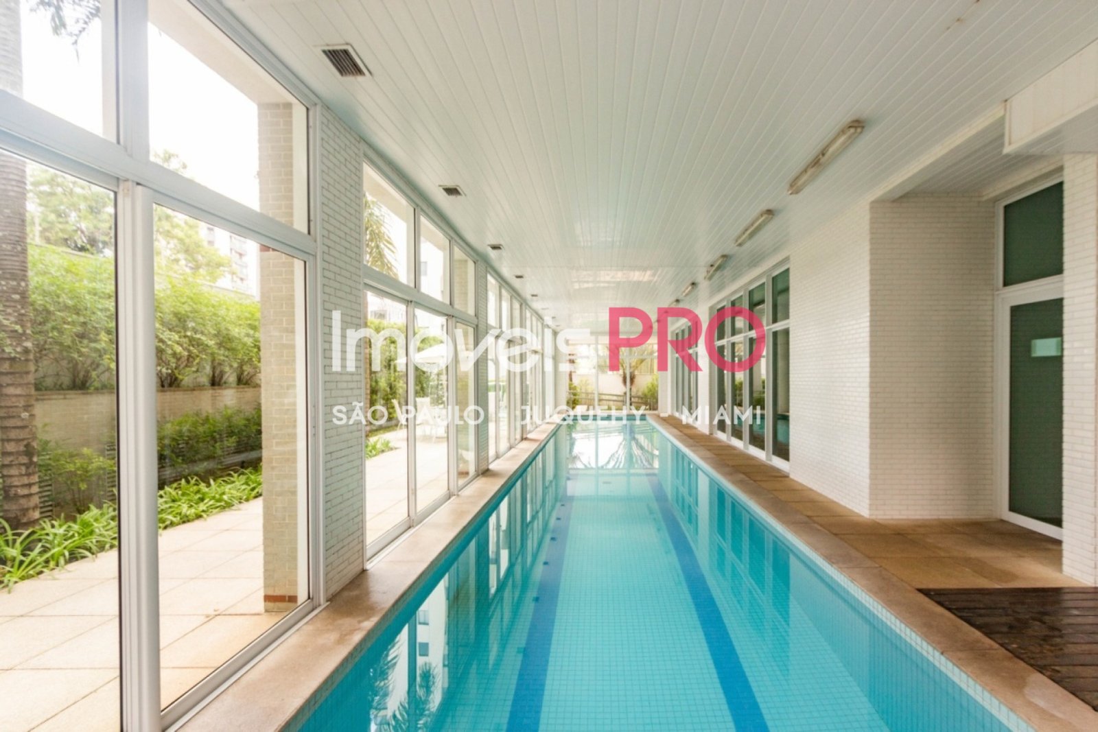 Foto :: https://assets.imoveispro.com.br/thumb/IP38382/apartamento-venda-campo-belo_IP38382_29_1920x1080.jpg?