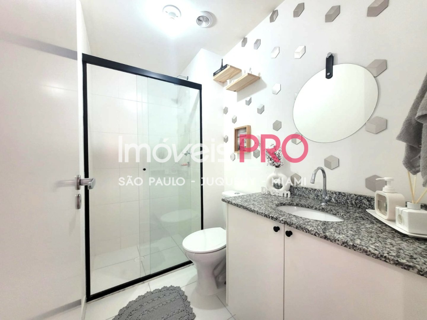 Foto :: https://assets.imoveispro.com.br/thumb/IP38402/apartamento-venda-santo-amaro_IP38402_11_1920x1080.jpg?