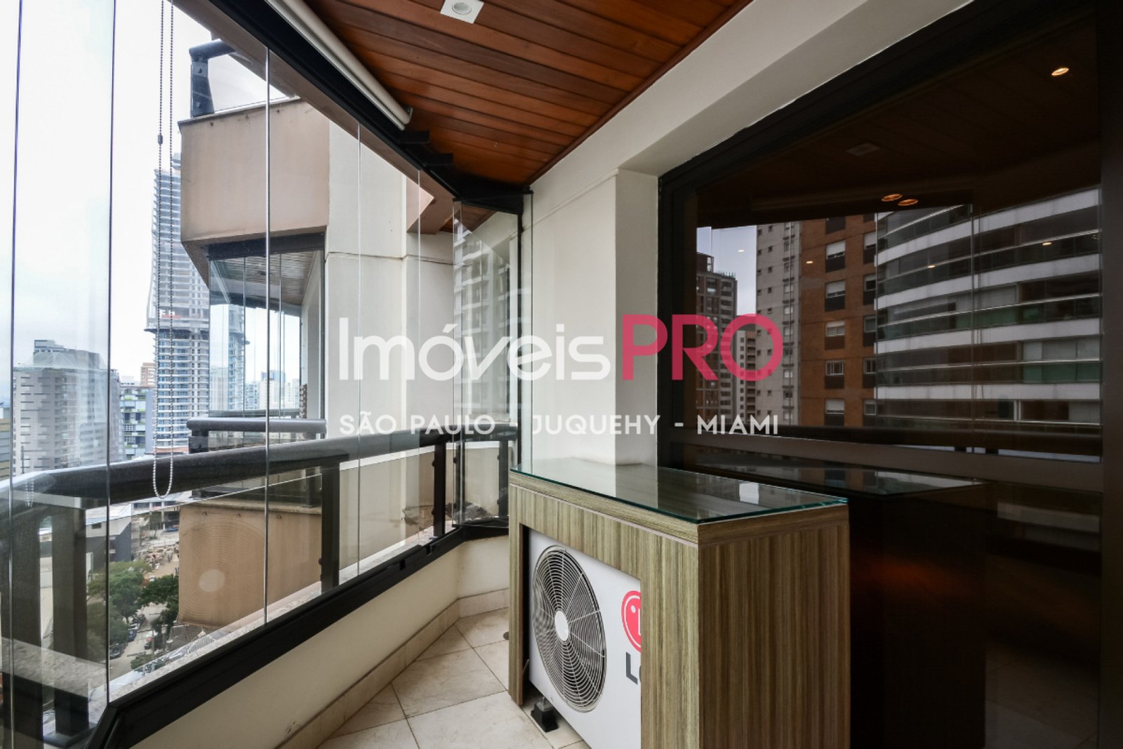 Foto :: https://assets.imoveispro.com.br/thumb/IP38410/apartamento-venda-perdizes_IP38410_11_1920x1080.jpg?