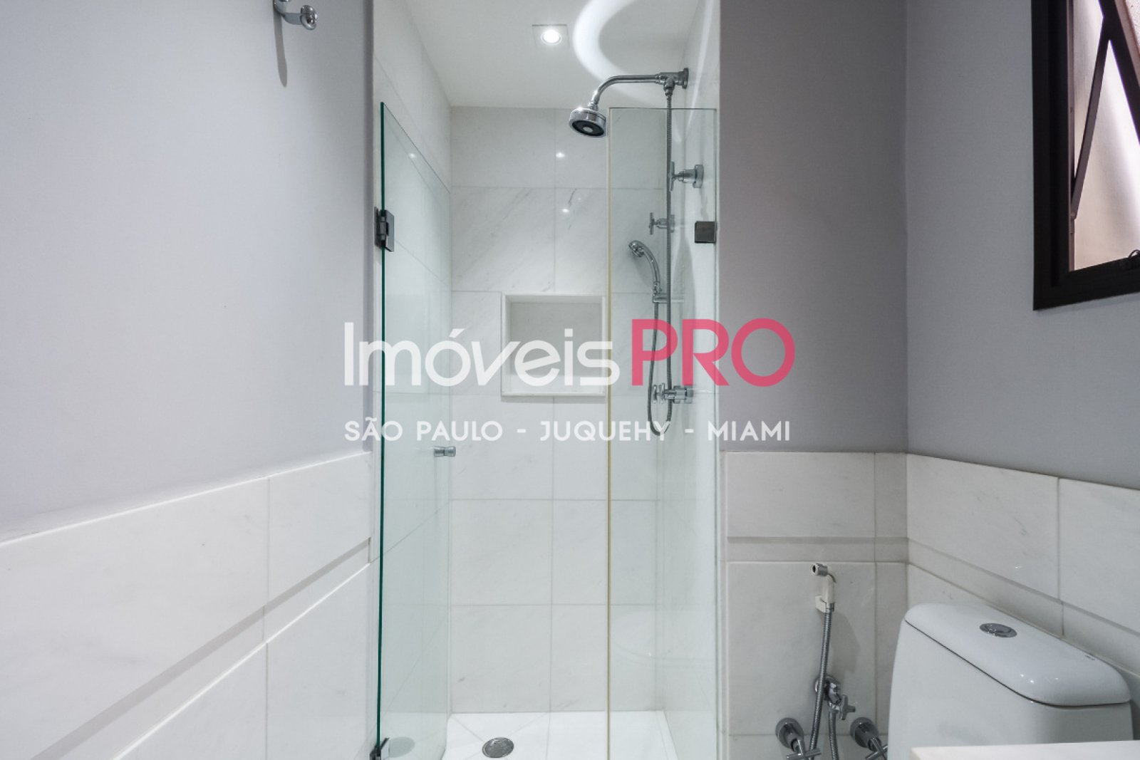 Foto :: https://assets.imoveispro.com.br/thumb/IP38410/apartamento-venda-perdizes_IP38410_17_1920x1080.jpg?