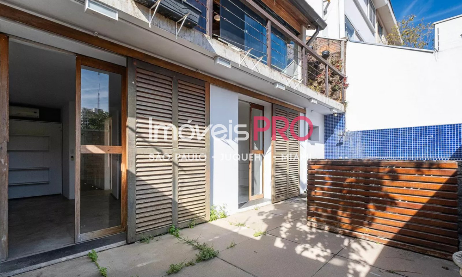 Foto :: https://assets.imoveispro.com.br/thumb/IP38418/casa-venda-vila-madalena_IP38418_23_1920x1080.jpg?