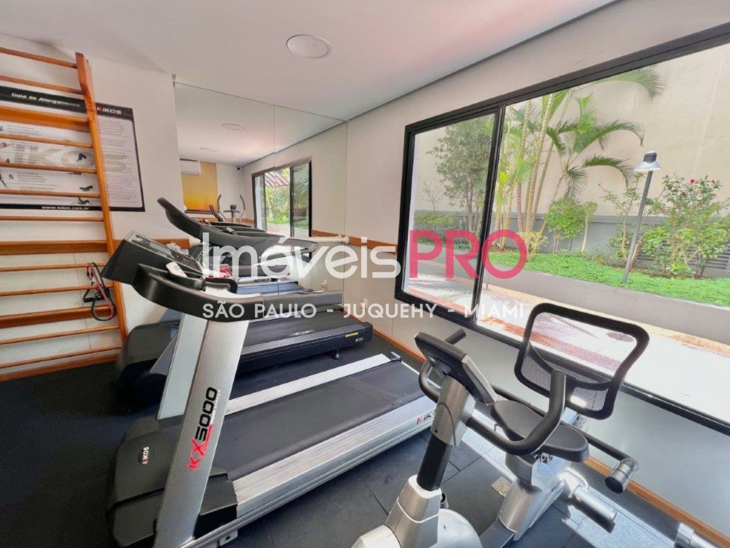 Foto :: https://assets.imoveispro.com.br/thumb/IP38424/apartamento-venda-vila-clementino_IP38424_29_1920x1080.jpg?