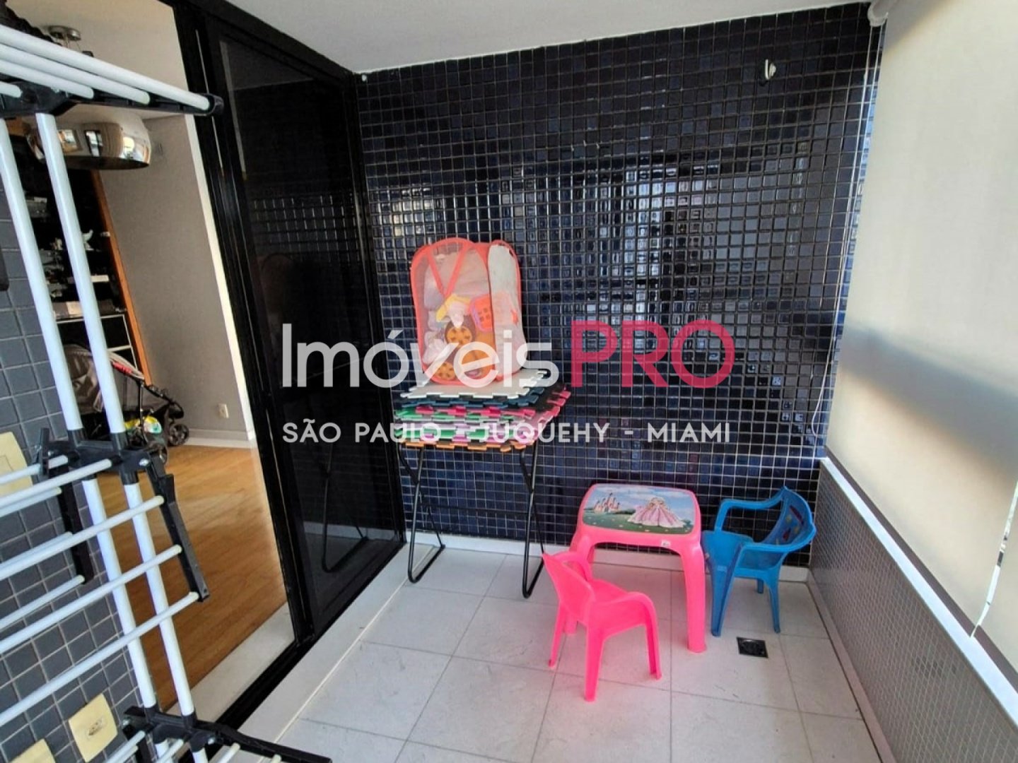 Foto :: IP38424