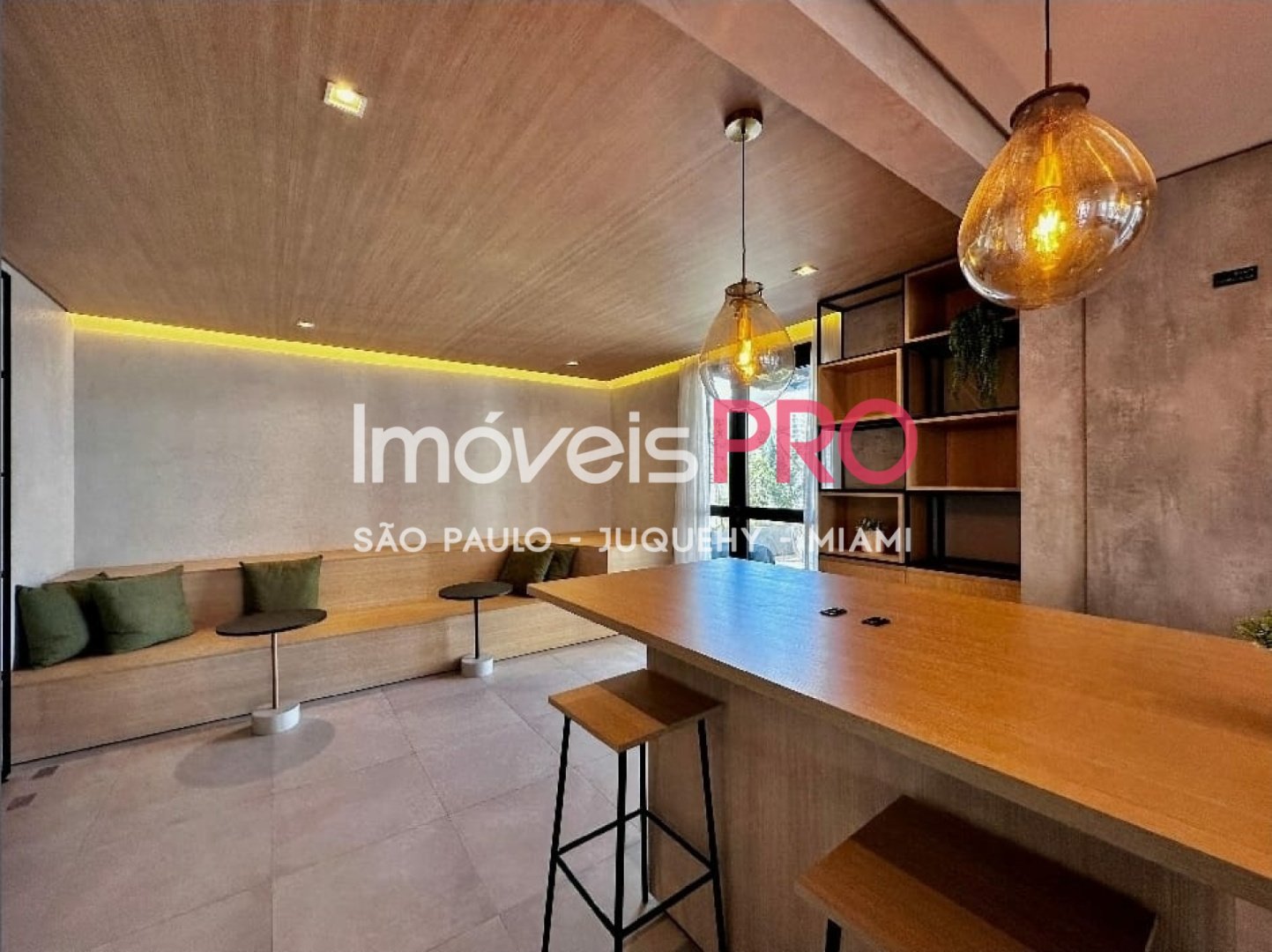 Foto :: IP38426