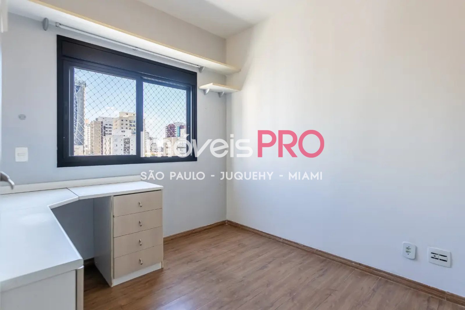 Foto :: https://assets.imoveispro.com.br/thumb/IP38428/apartamento-venda-saude_IP38428_17_1920x1080.jpg?