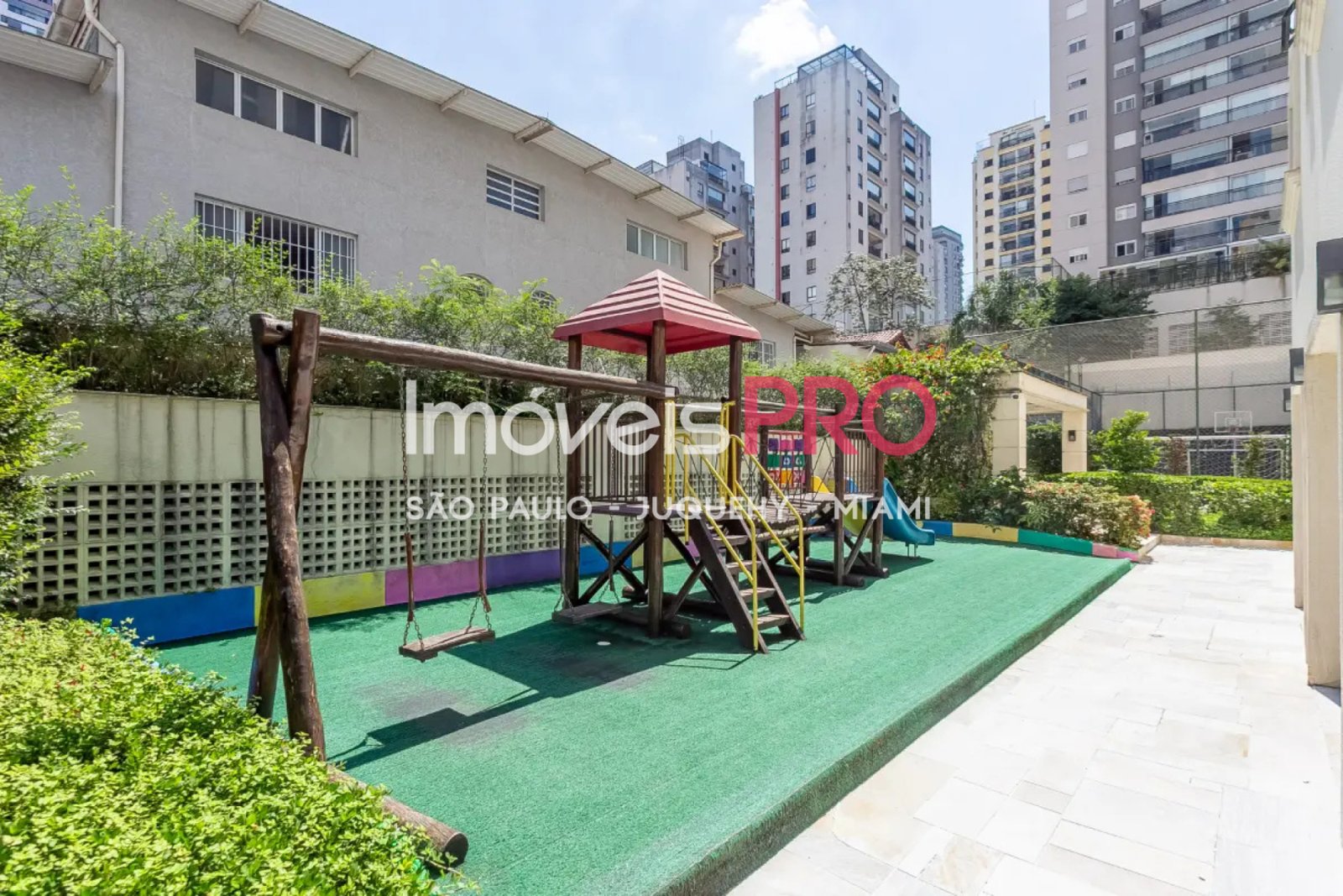 Foto :: https://assets.imoveispro.com.br/thumb/IP38428/apartamento-venda-saude_IP38428_23_1920x1080.jpg?