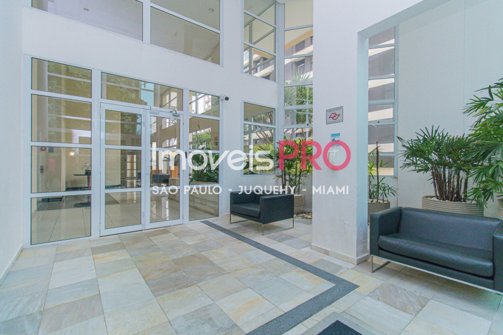 Foto :: https://assets.imoveispro.com.br/thumb/IP38429/apartamento-venda-vila-olimpia_IP38429_23_1920x1080.jpg?