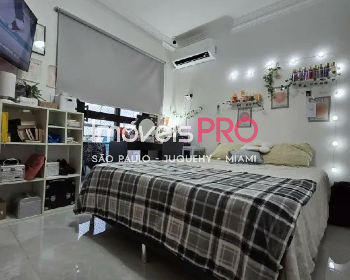 Foto :: IP38432