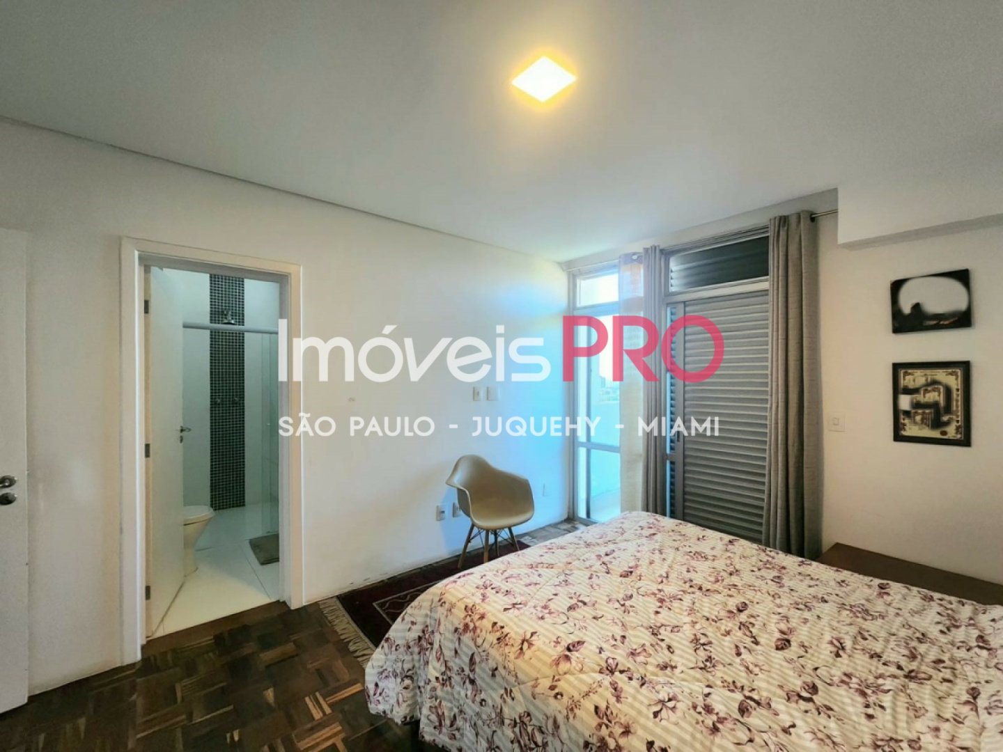 Foto :: https://assets.imoveispro.com.br/thumb/IP38437/cobertura-duplex-venda-real-parque_IP38437_29_1920x1080.jpg?