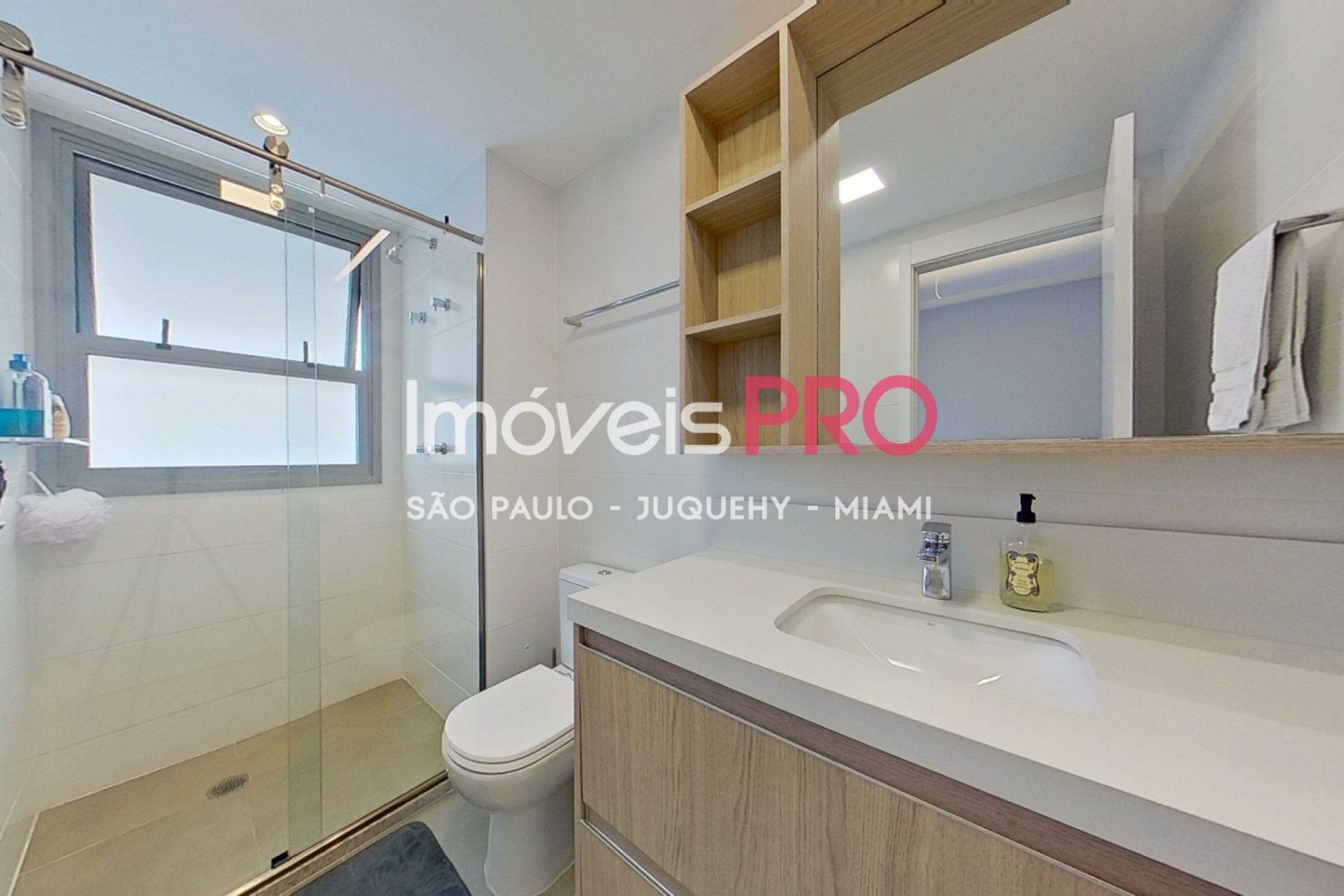 Foto :: IP38441