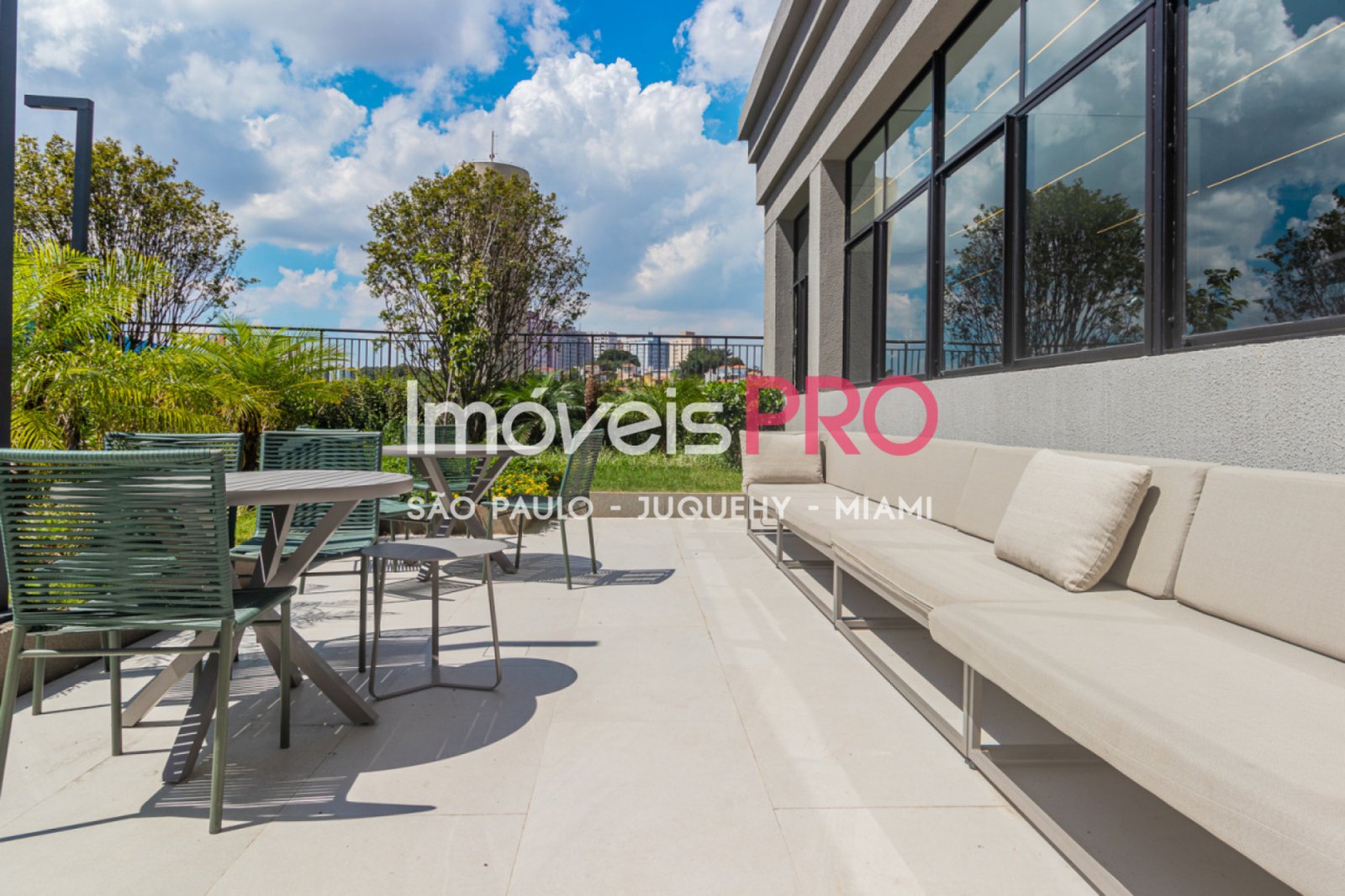 Foto :: https://assets.imoveispro.com.br/thumb/IP38446/cobertura-duplex-venda-ipiranga_IP38446_47_1920x1080.jpg?