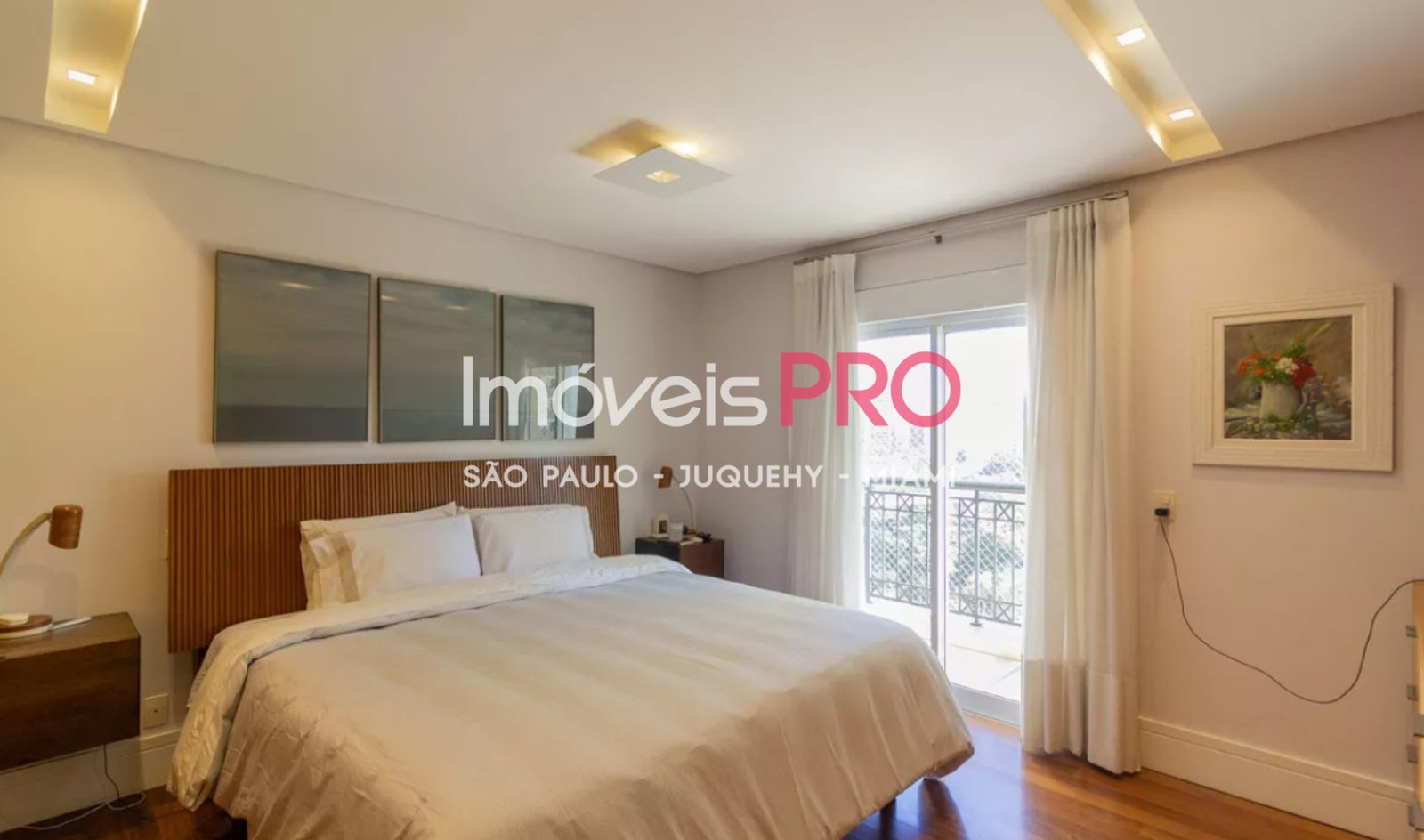 Foto :: IP38449