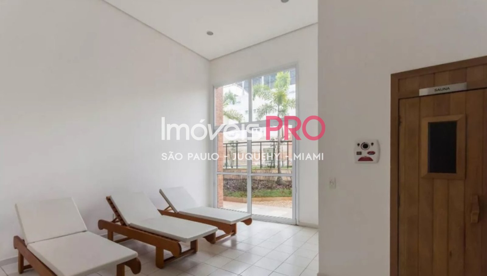Foto :: IP38462