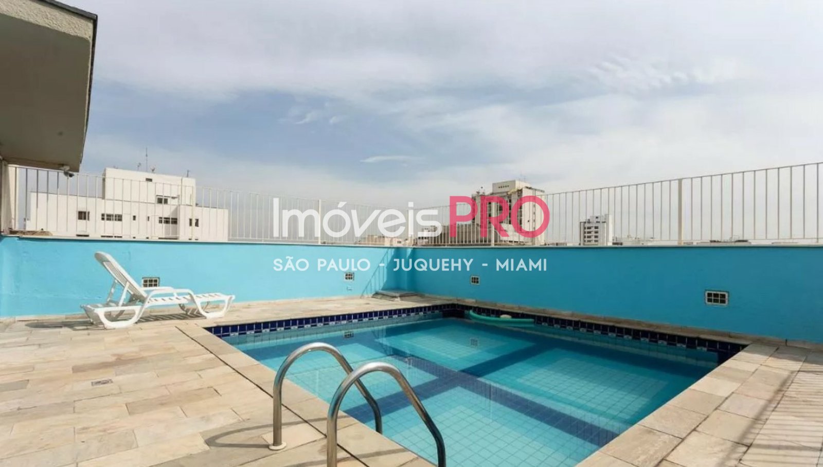 Foto :: IP38464