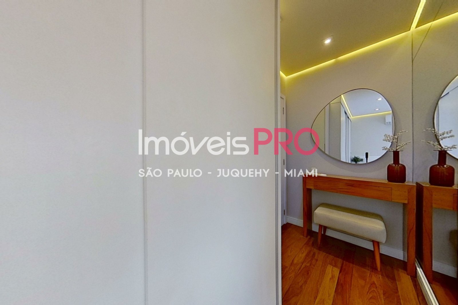 Foto :: https://assets.imoveispro.com.br/thumb/IP38467/apartamento-venda-brooklin_IP38467_17_1920x1080.jpg?