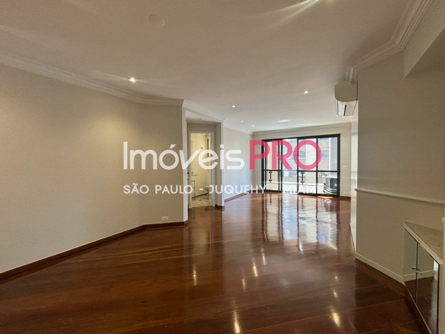 Foto :: https://assets.imoveispro.com.br/thumb/IP38473/apartamento-aluguel-vila-nova-conceicao_IP38473_11_1920x1080.jpg?