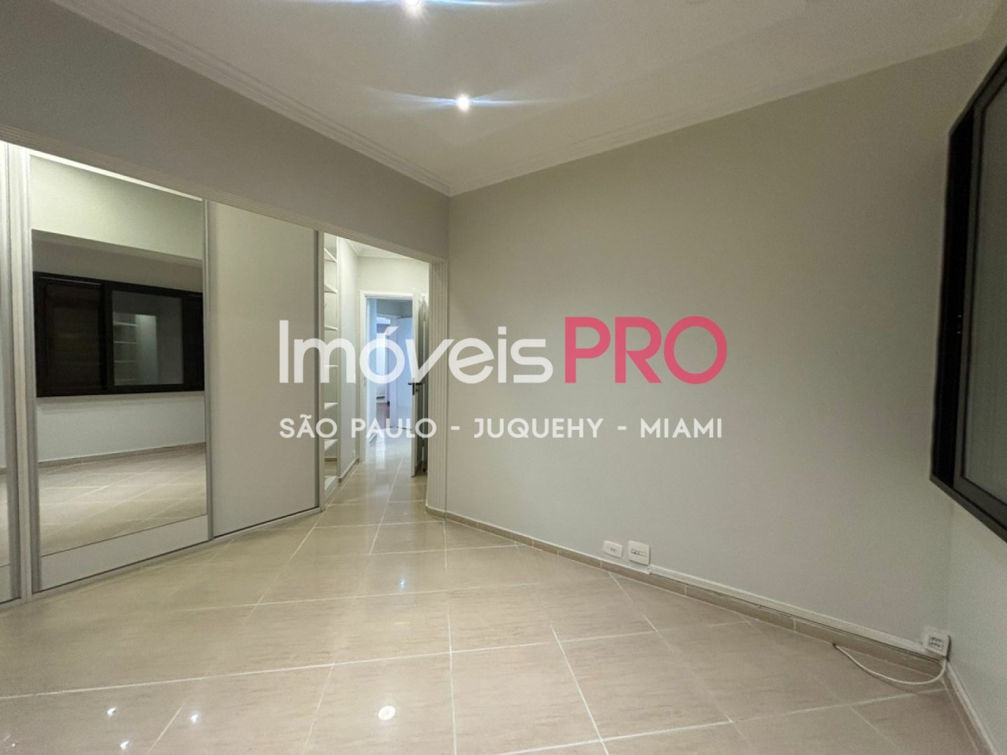 Foto :: https://assets.imoveispro.com.br/thumb/IP38473/apartamento-aluguel-vila-nova-conceicao_IP38473_23_1920x1080.jpg?