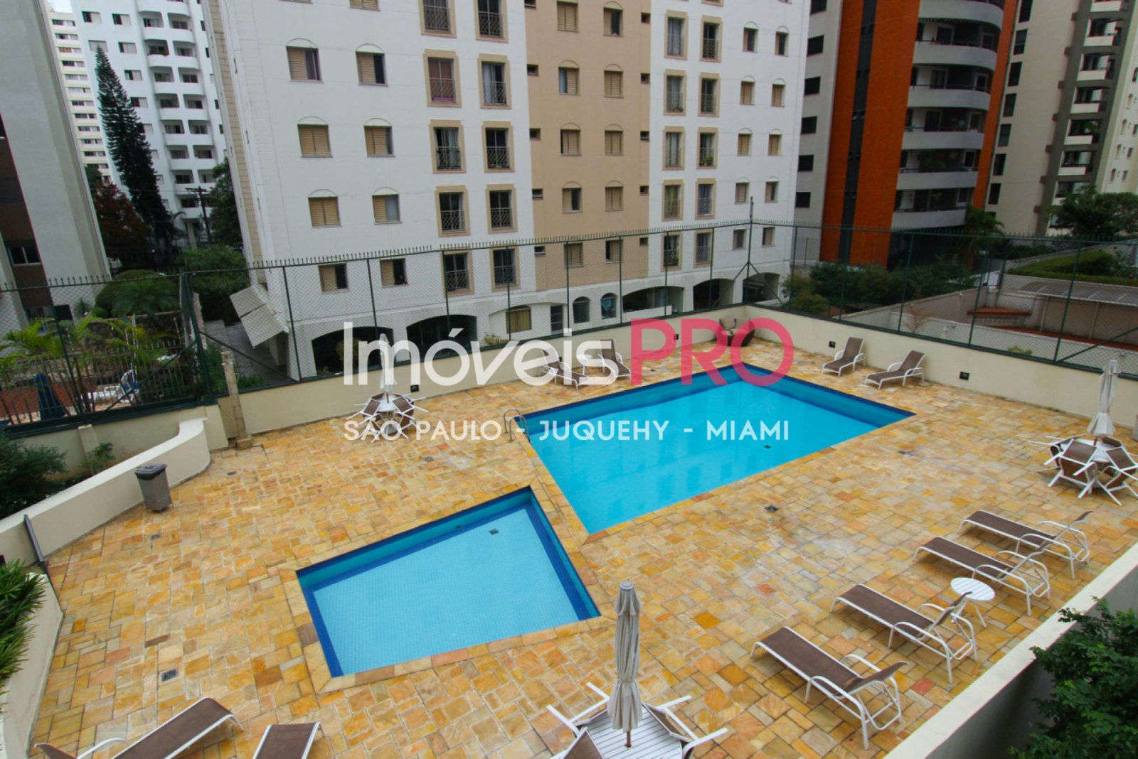 Foto :: IP38474