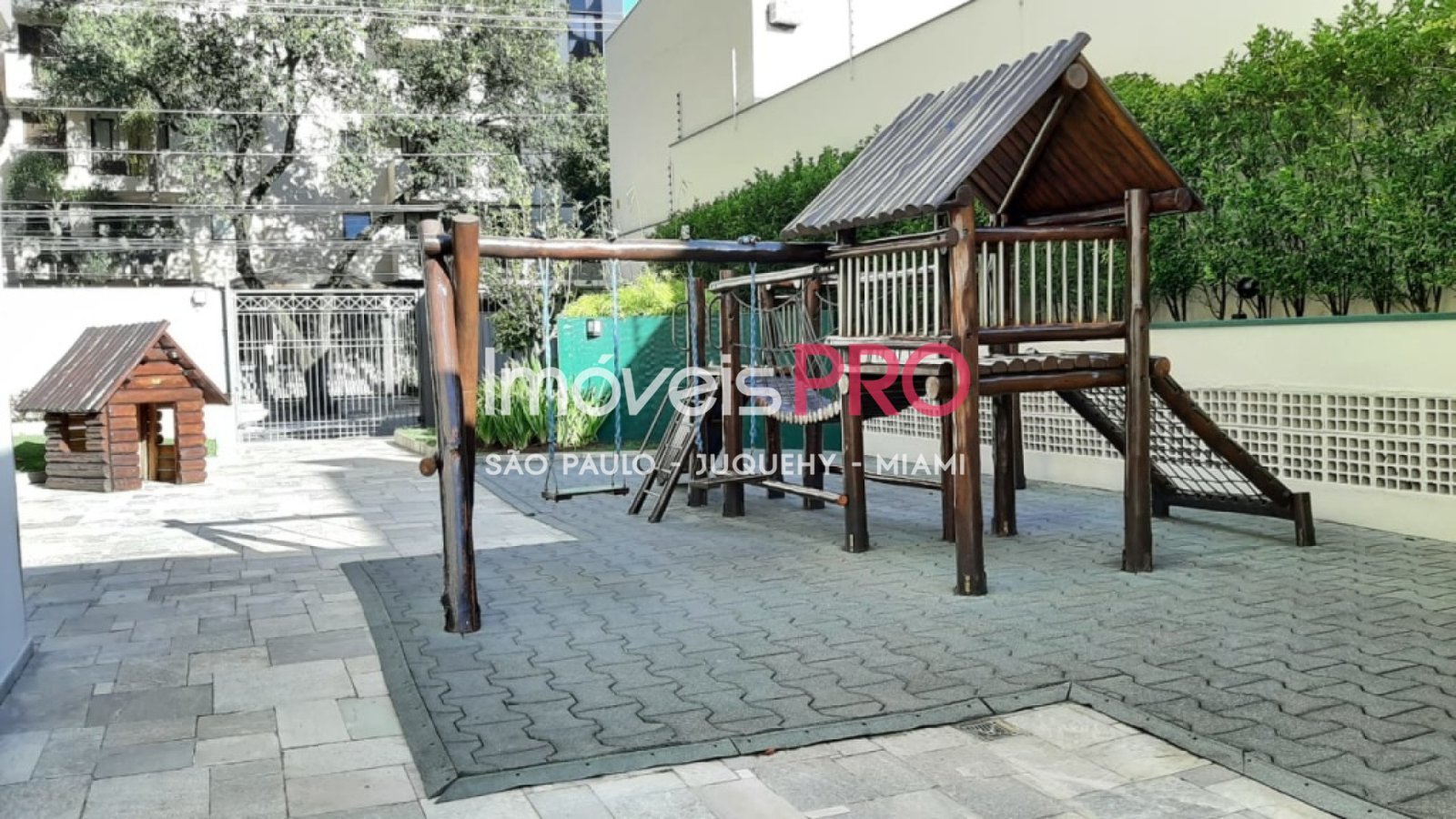 Foto :: IP38474