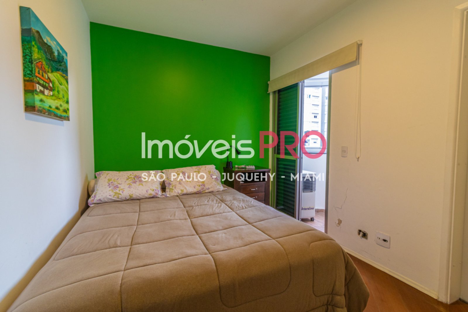 Foto :: IP38478