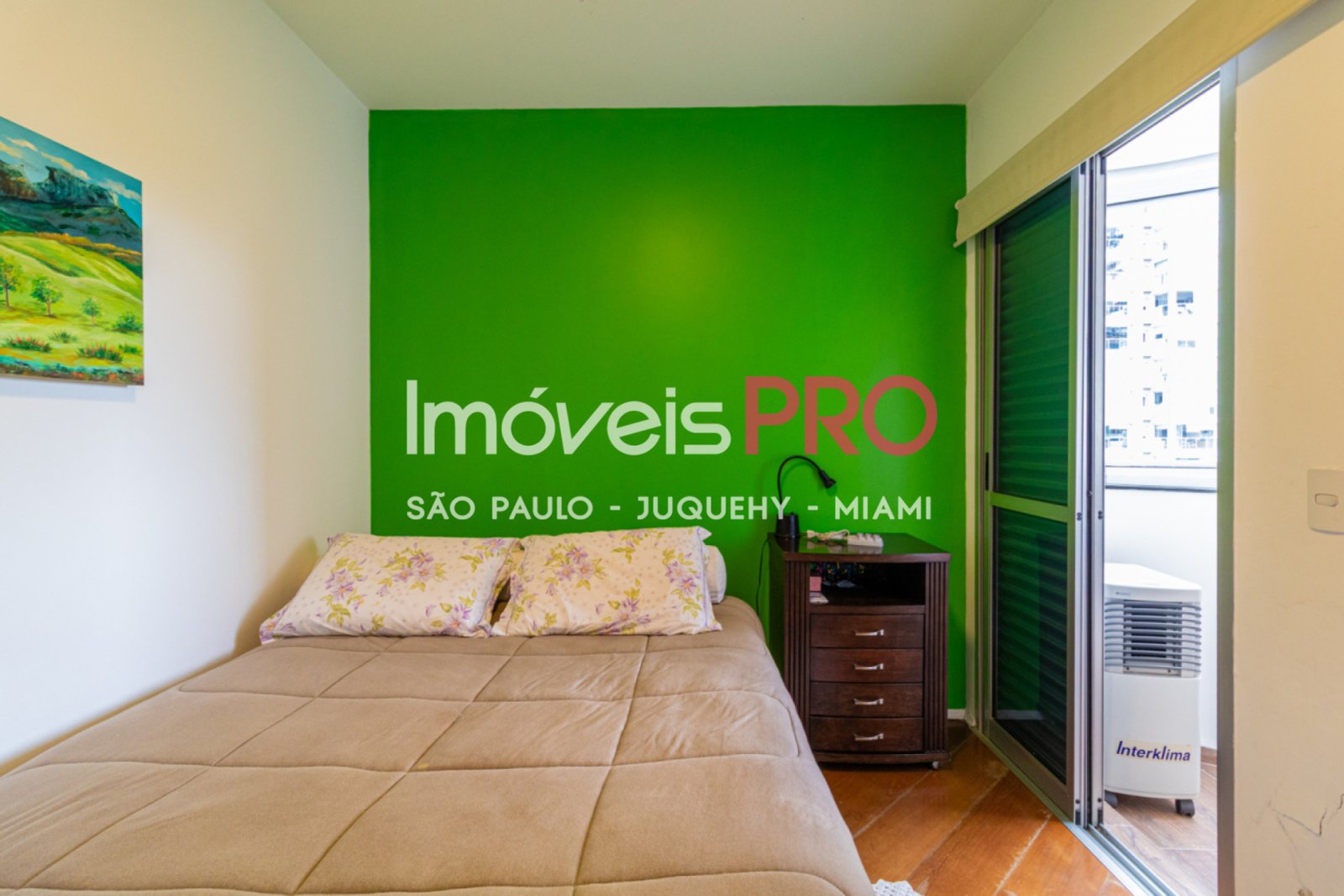 Foto :: IP38478