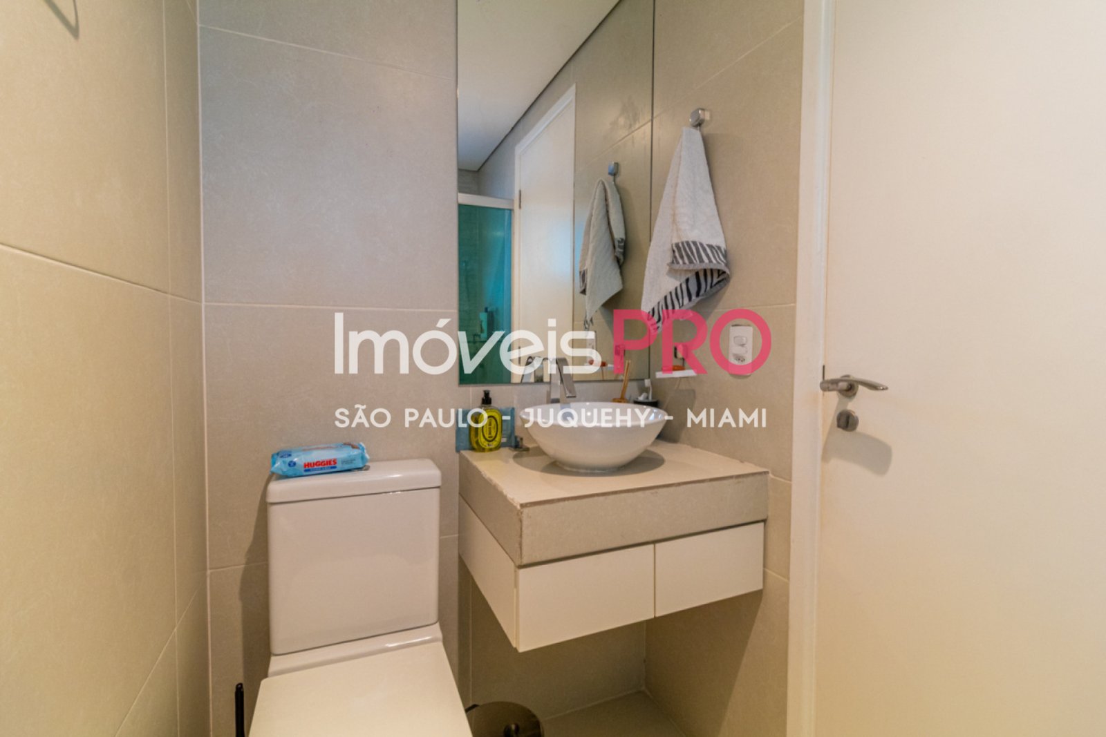 Foto :: https://assets.imoveispro.com.br/thumb/IP38478/apartamento-venda-moema_IP38478_29_1920x1080.jpg?