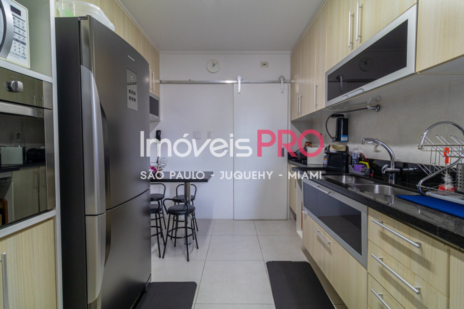Foto :: IP38478