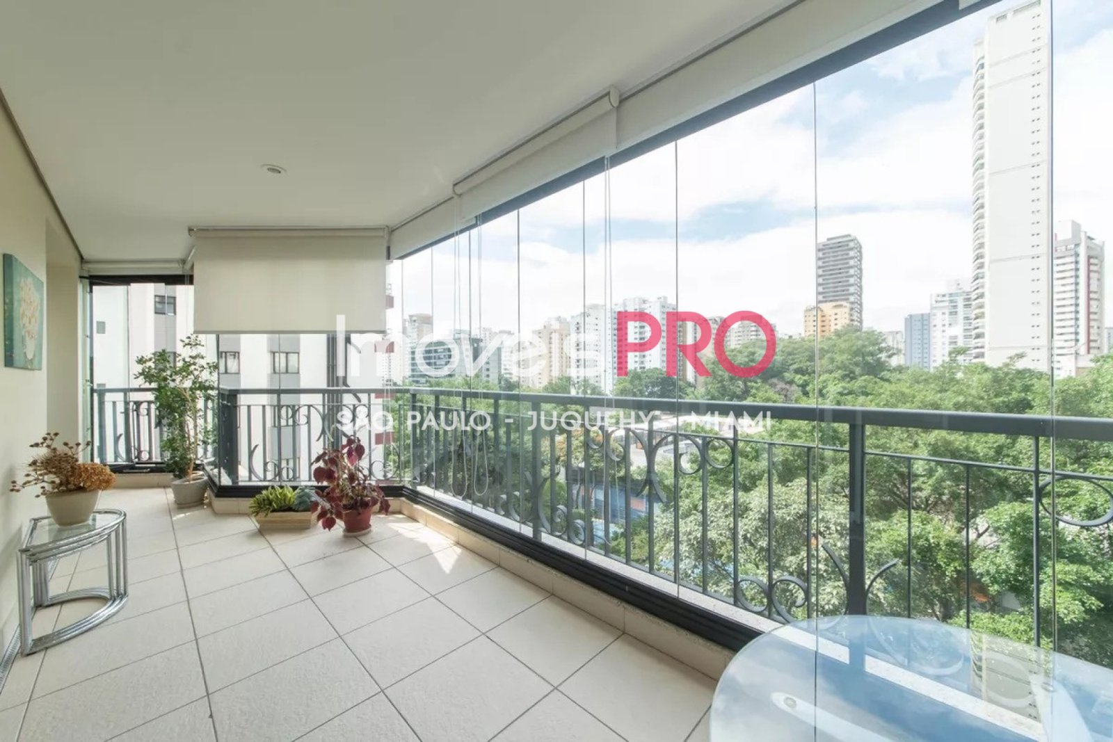 Foto :: https://assets.imoveispro.com.br/thumb/IP38479/apartamento-venda-brooklin_IP38479_29_1920x1080.jpg?