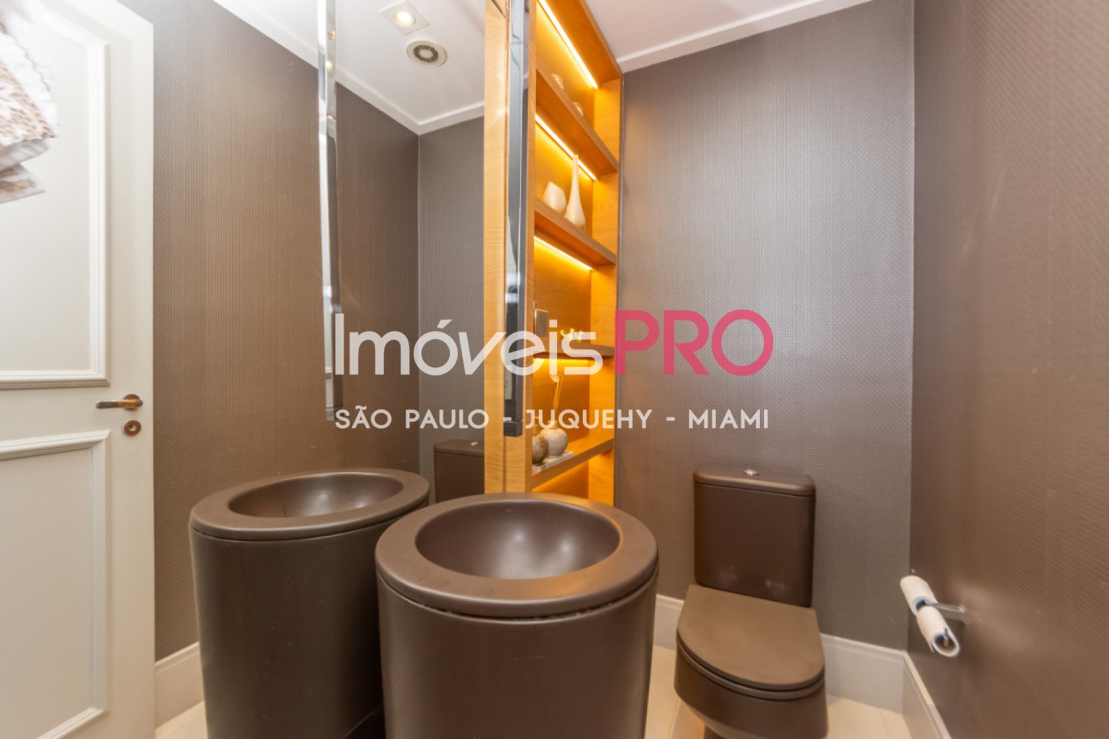 Foto :: https://assets.imoveispro.com.br/thumb/IP38482/apartamento-venda-vila-mariana_IP38482_11_1920x1080.jpg?