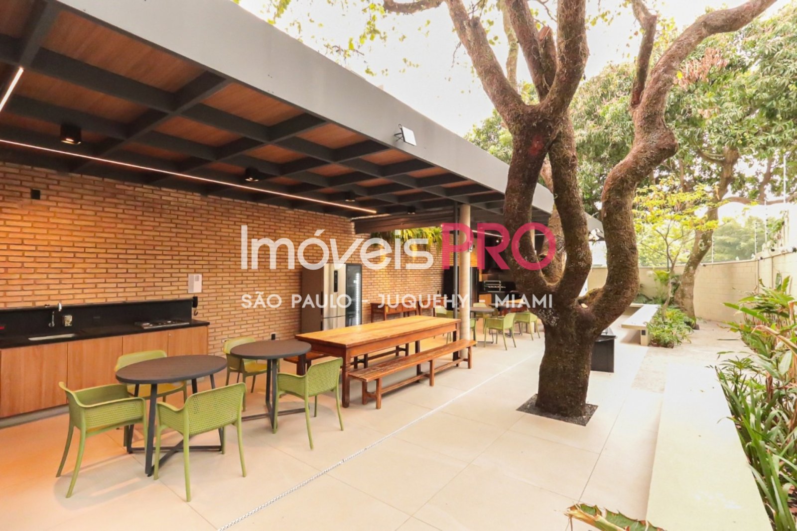 Foto :: https://assets.imoveispro.com.br/thumb/IP38485/apartamento-venda-mirandopolis_IP38485_29_1920x1080.jpg?