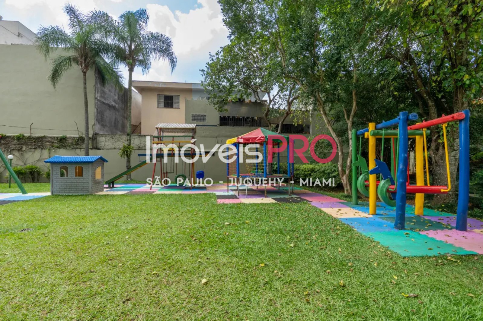 Foto :: https://assets.imoveispro.com.br/thumb/IP38485/apartamento-venda-mirandopolis_IP38485_35_1920x1080.jpg?