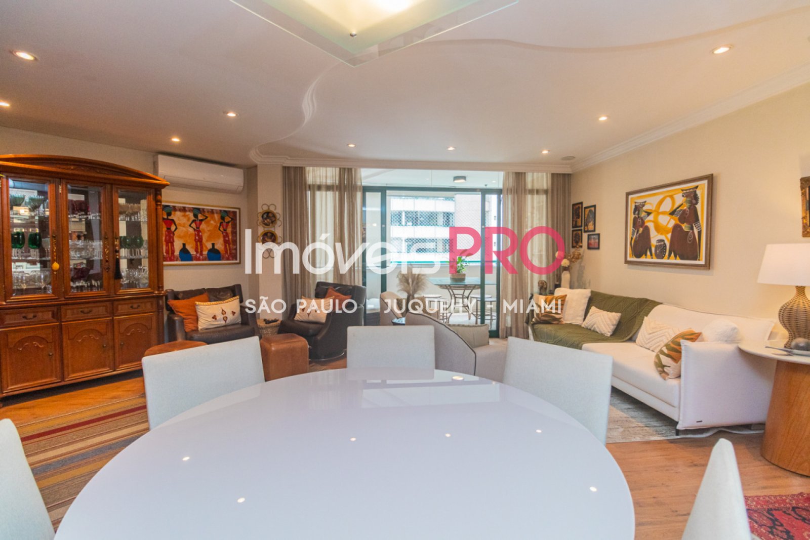 Foto :: https://assets.imoveispro.com.br/thumb/IP38486/apartamento-aluguel-moema-indios_IP38486_11_1920x1080.jpg?