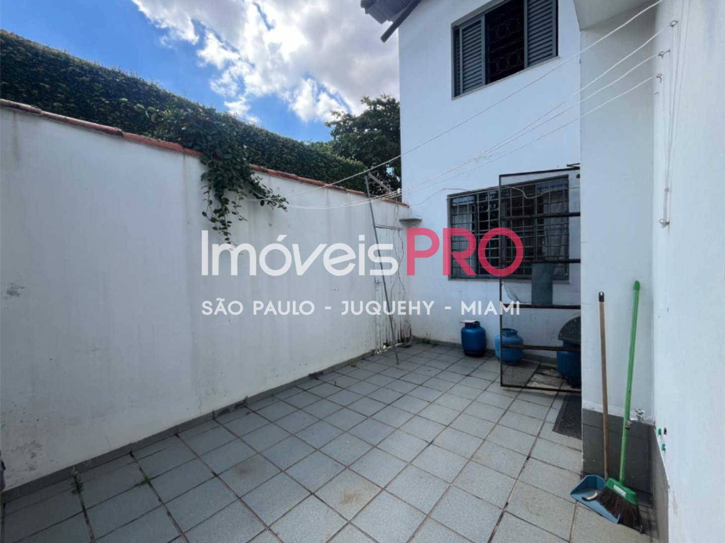 Foto :: https://assets.imoveispro.com.br/thumb/IP38487/sobrado-venda-planalto-paulista_IP38487_23_1920x1080.jpg?