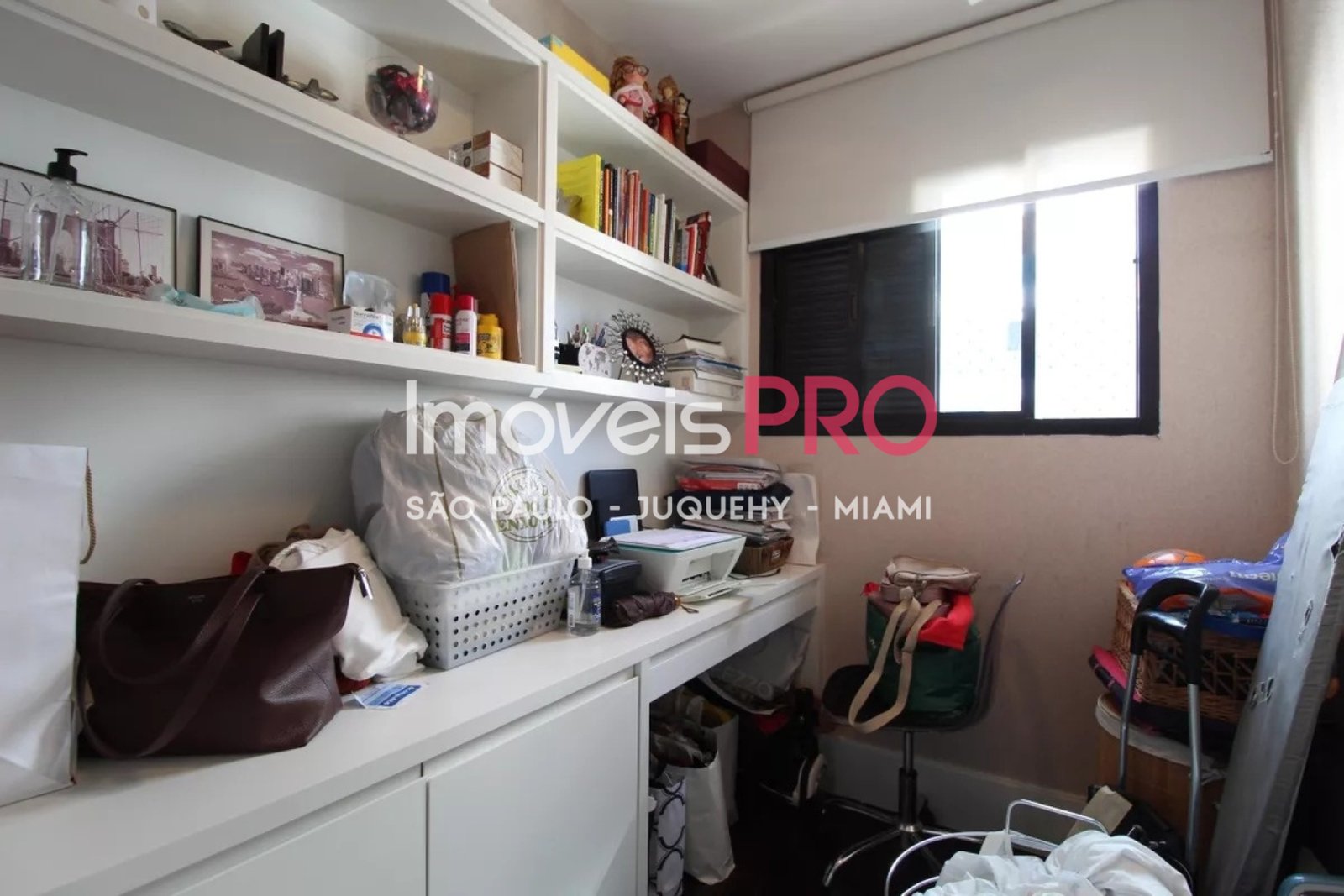 Foto :: IP38493