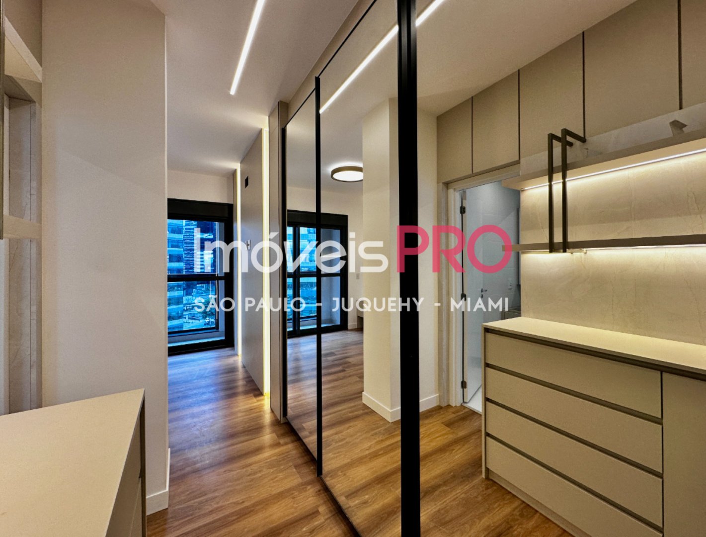 Foto :: IP38495