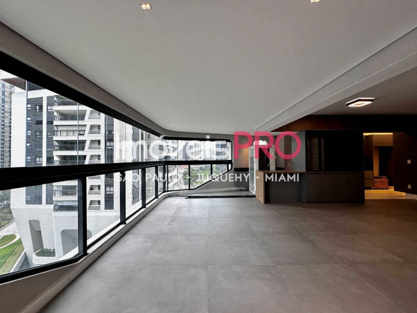 Foto :: https://assets.imoveispro.com.br/thumb/IP38495/apartamento-aluguel-chacara-santo-antonio-zona-sul_IP38495_23_1920x1080.jpg?