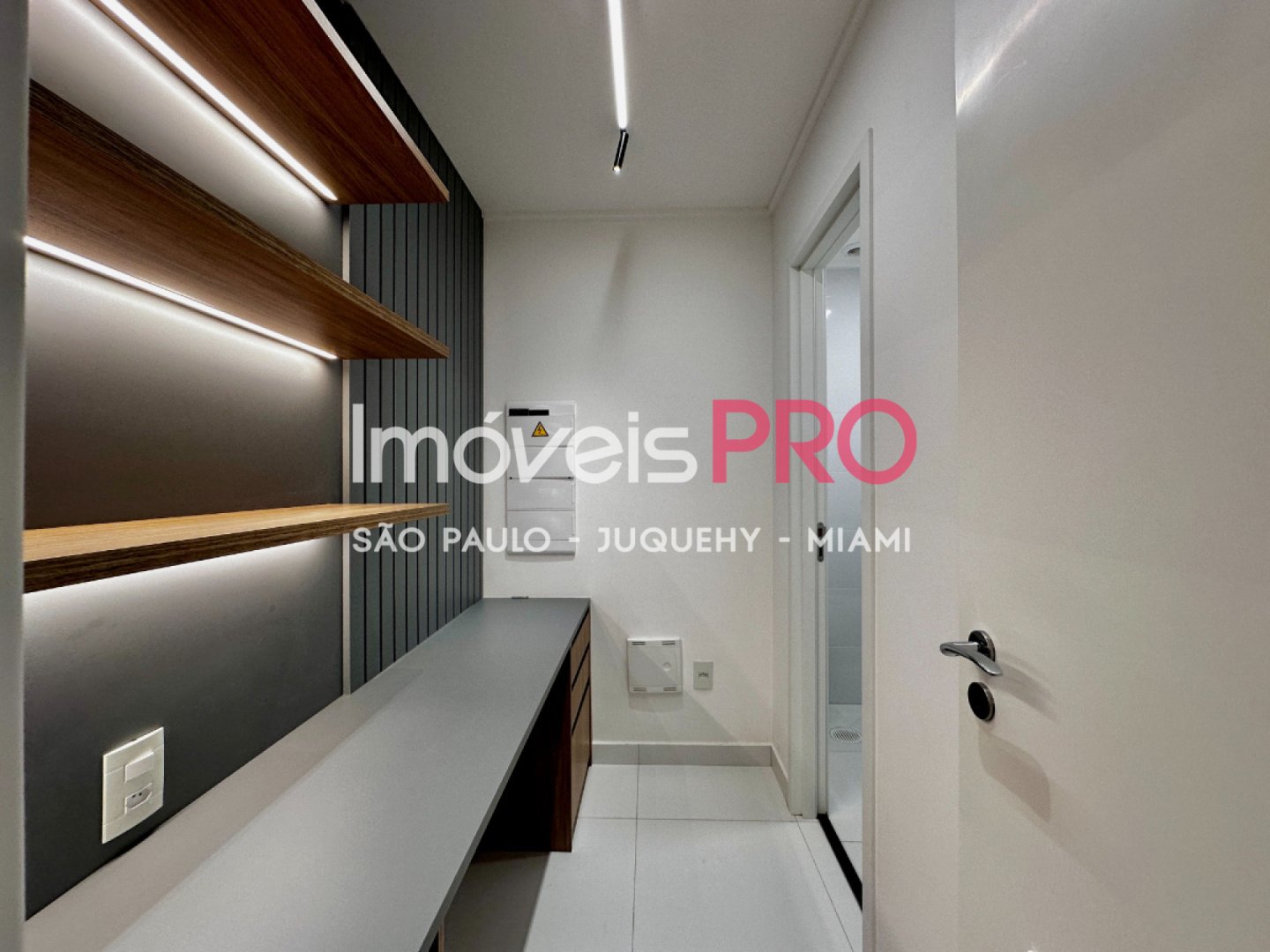 Foto :: IP38495