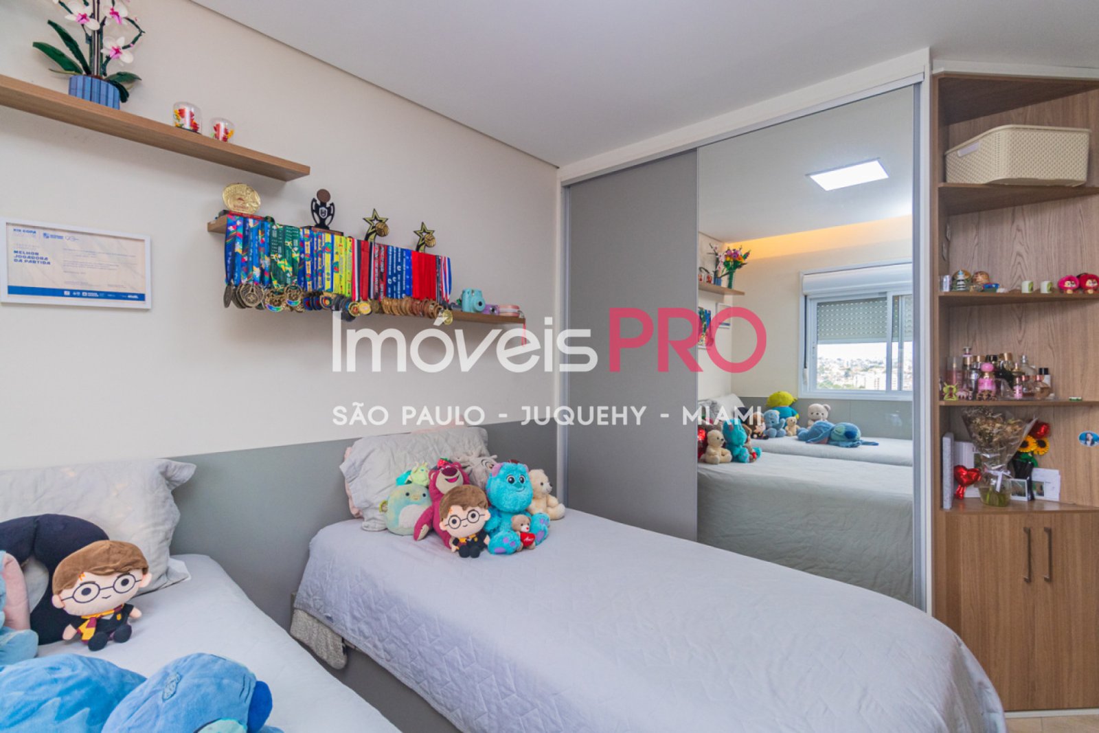 Foto :: https://assets.imoveispro.com.br/thumb/IP38496/apartamento-venda-jardim-marajoara_IP38496_23_1920x1080.jpg?