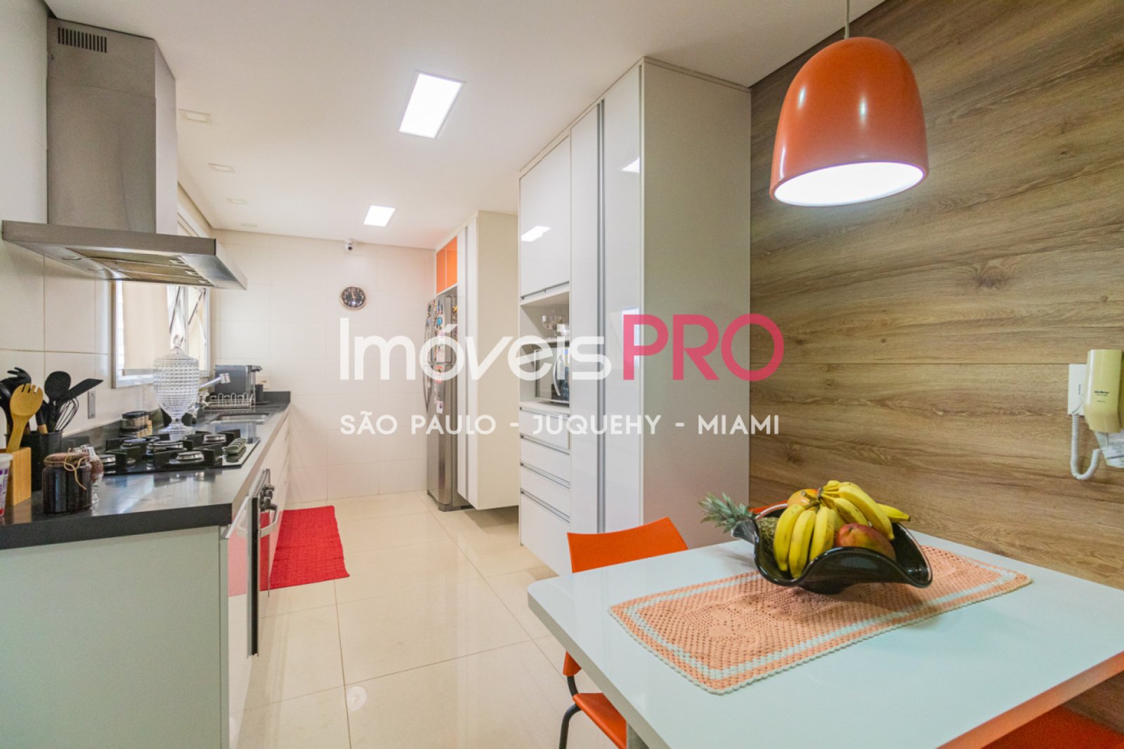 Foto :: IP38496