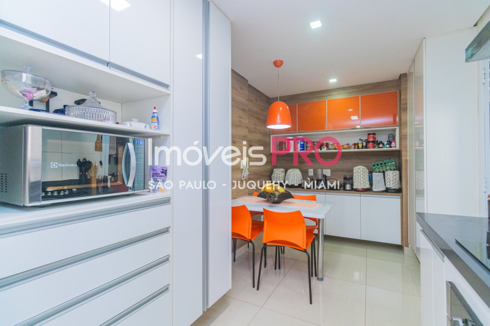 Foto :: https://assets.imoveispro.com.br/thumb/IP38496/apartamento-venda-jardim-marajoara_IP38496_29_1920x1080.jpg?
