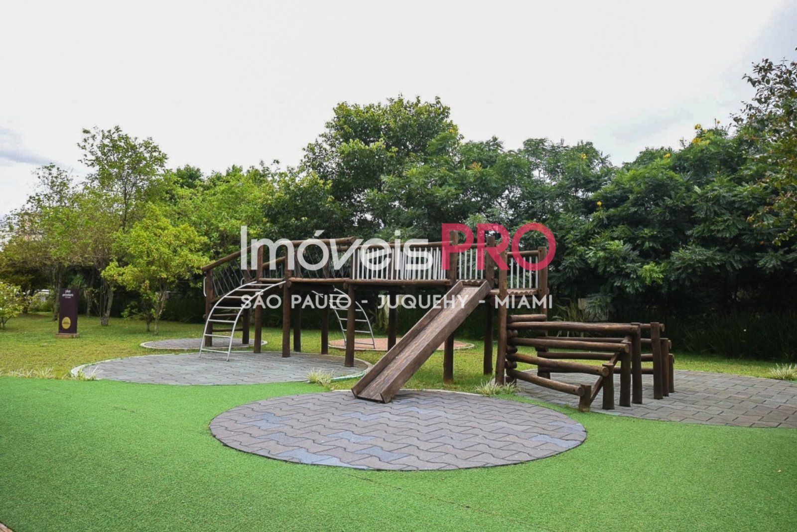Foto :: https://assets.imoveispro.com.br/thumb/IP38496/apartamento-venda-jardim-marajoara_IP38496_35_1920x1080.jpg?