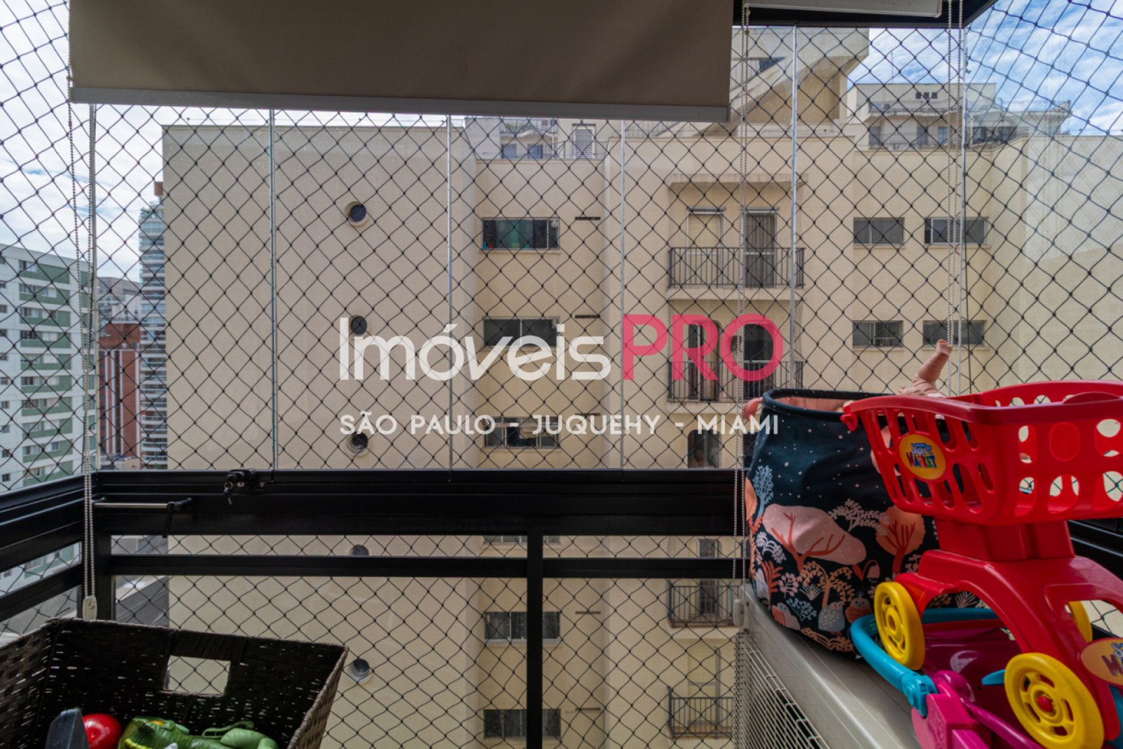 Foto :: https://assets.imoveispro.com.br/thumb/IP38503/apartamento-venda-moema-passaros_IP38503_41_1920x1080.jpg?