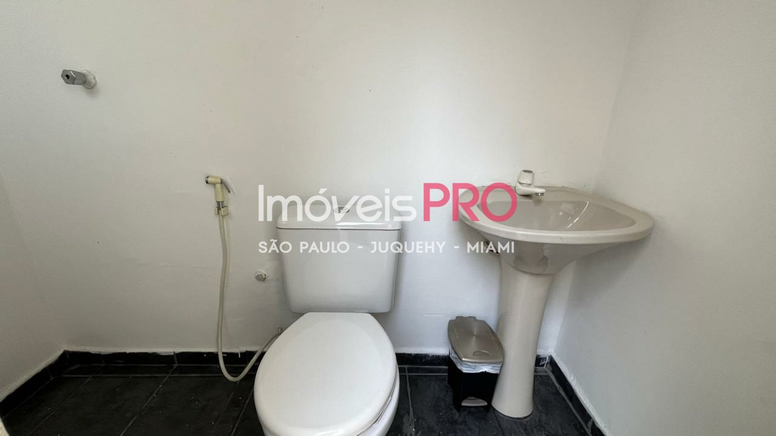 Foto :: https://assets.imoveispro.com.br/thumb/IP38510/loja-aluguel-planalto-paulista_IP38510_17_1920x1080.jpg?