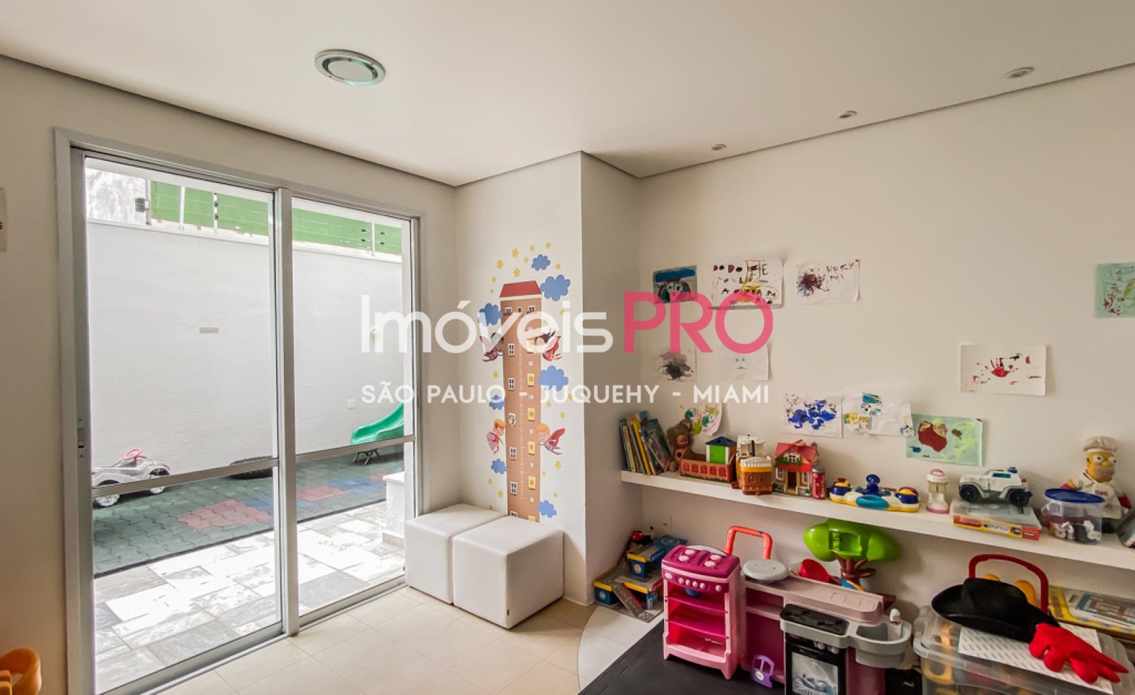 Foto :: IP38511